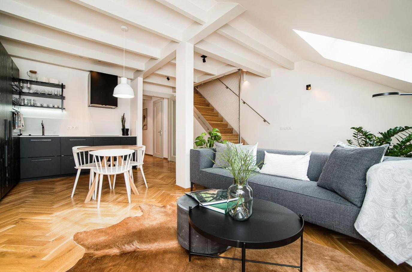 Large And Modern Apartment In The Heart Of פראג מראה חיצוני תמונה