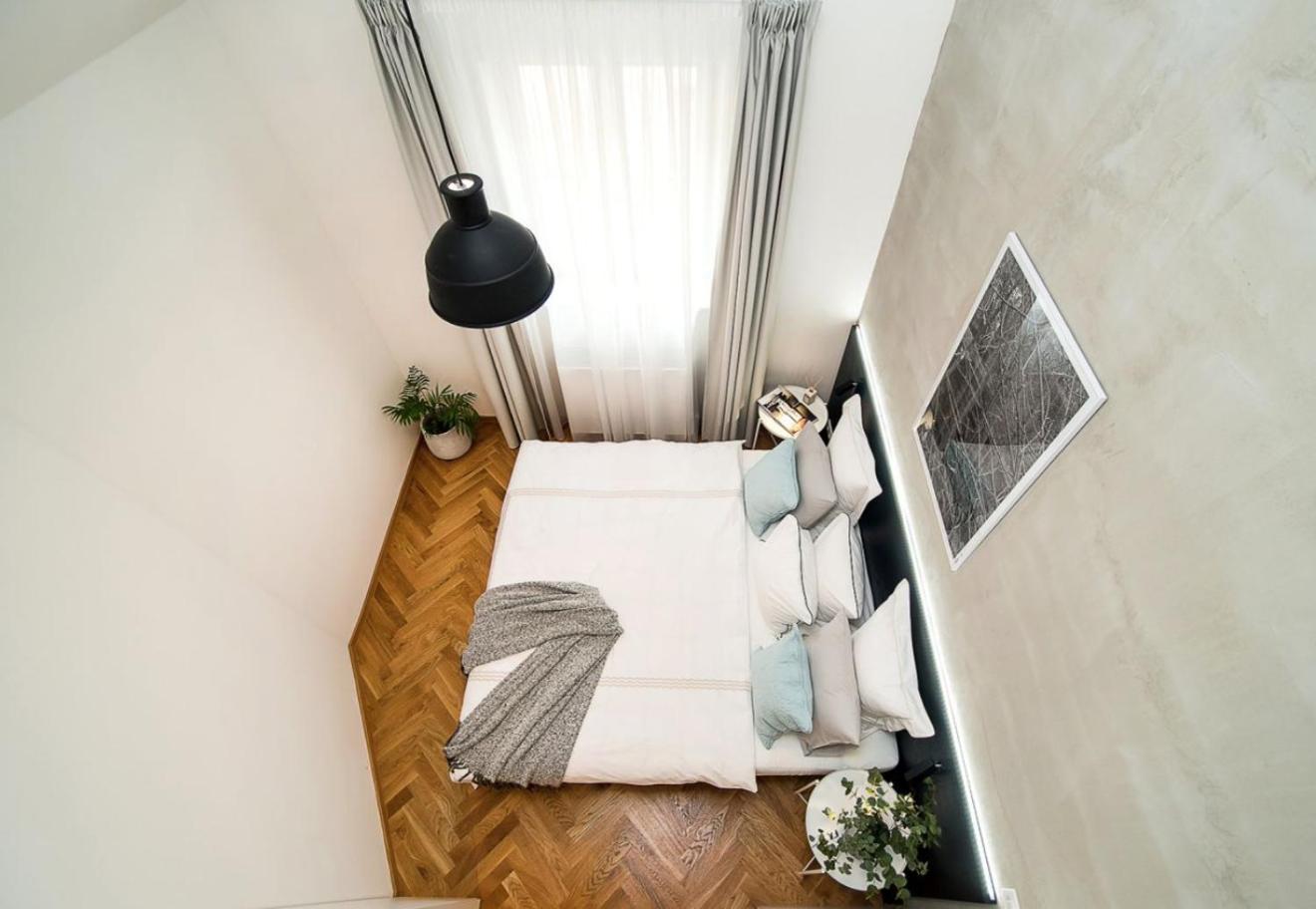 Large And Modern Apartment In The Heart Of פראג מראה חיצוני תמונה