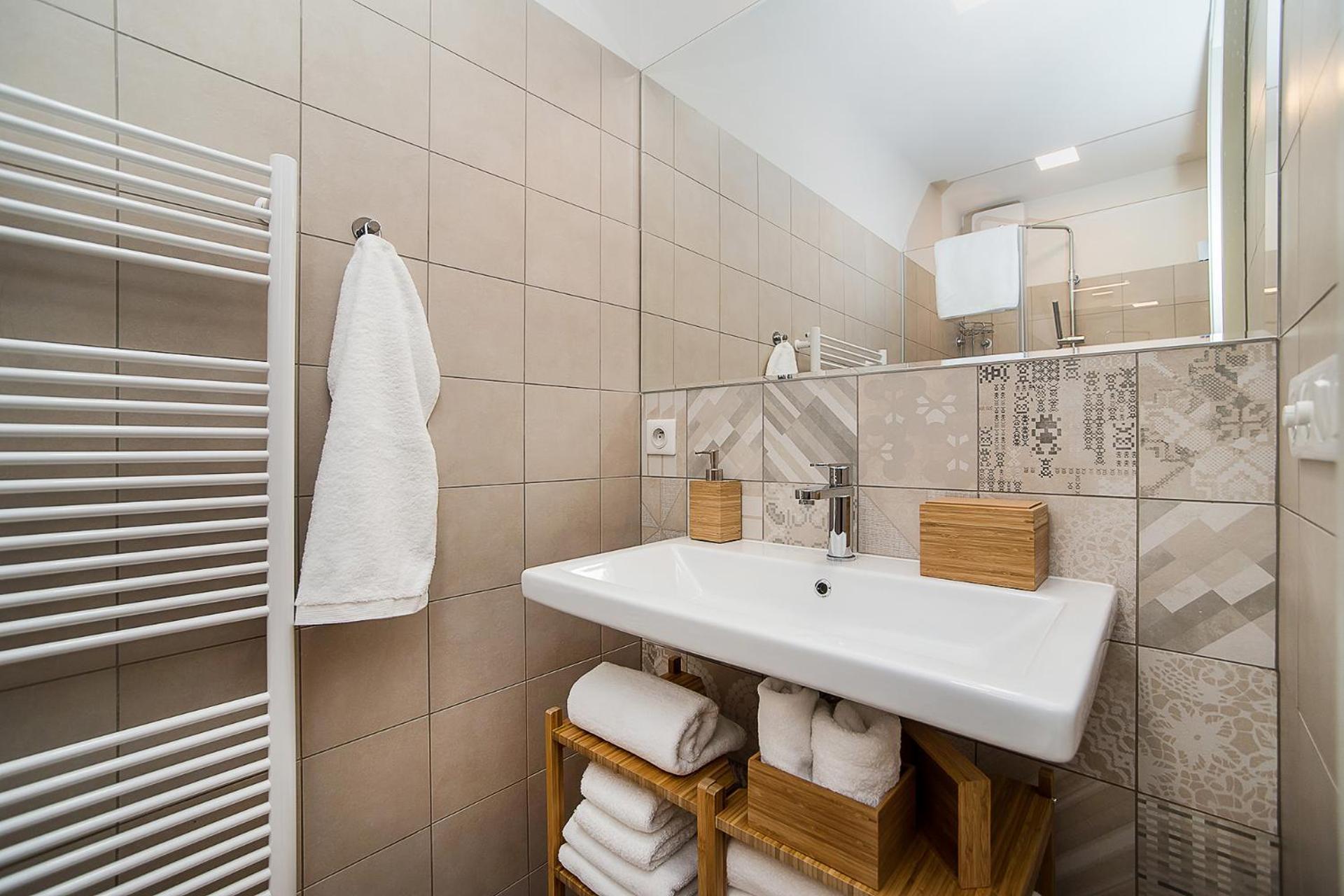 Large And Modern Apartment In The Heart Of פראג מראה חיצוני תמונה